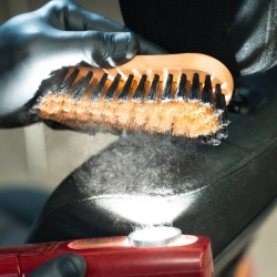 Fabric Seat Brush - Детайлинг четка за тапицерия